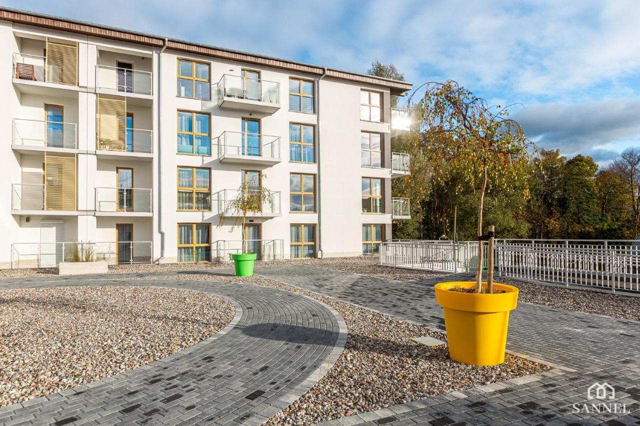 Apartament Lazure Przy Lesie-Sloneczne Tarasy Dziwnowek-Sannel Apartments For Rent Extérieur photo