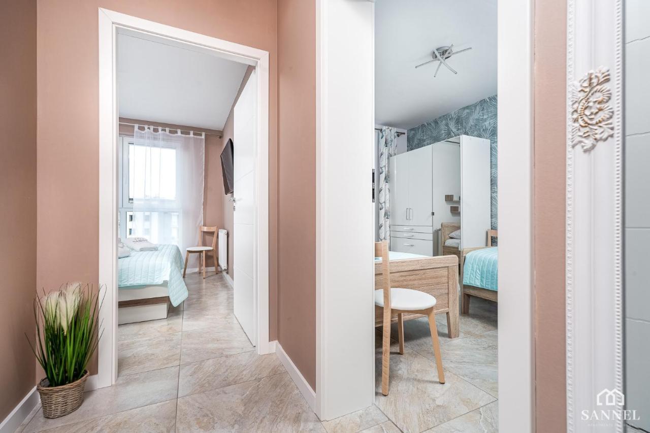 Apartament Lazure Przy Lesie-Sloneczne Tarasy Dziwnowek-Sannel Apartments For Rent Extérieur photo